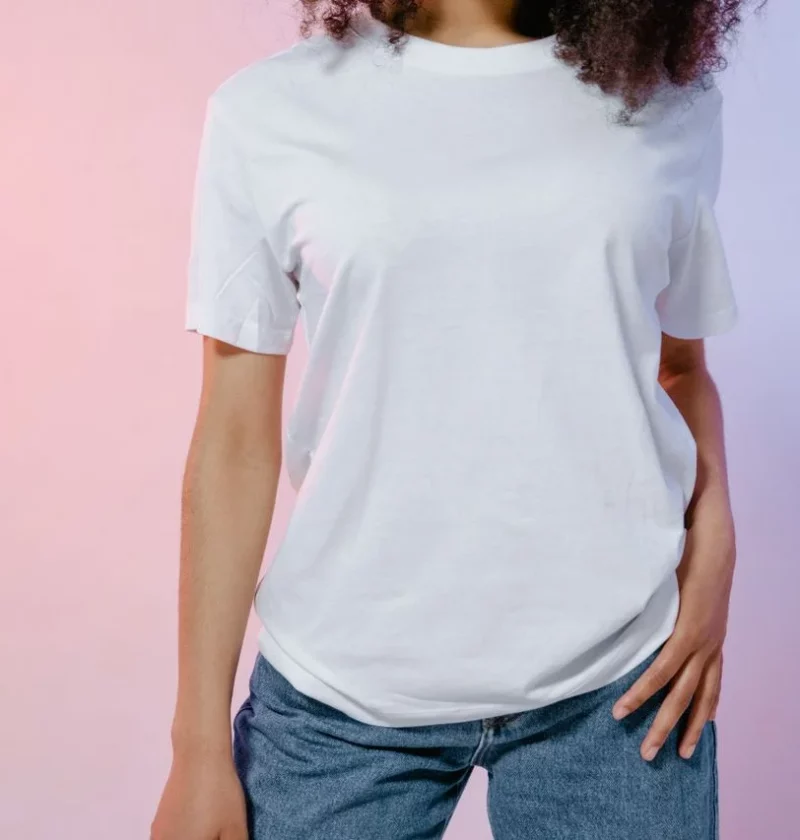 Een goed T-shirt is je slimste kledingkeuze deze zomer